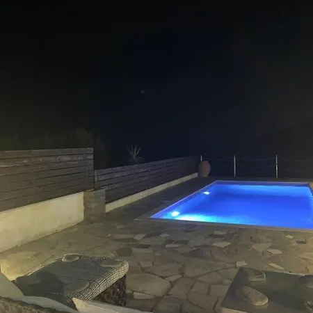 Holiday home Sea View Maisonette Sineti