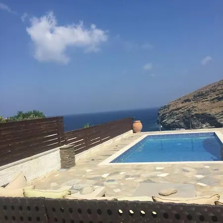 Sea View Maisonette Holiday home *