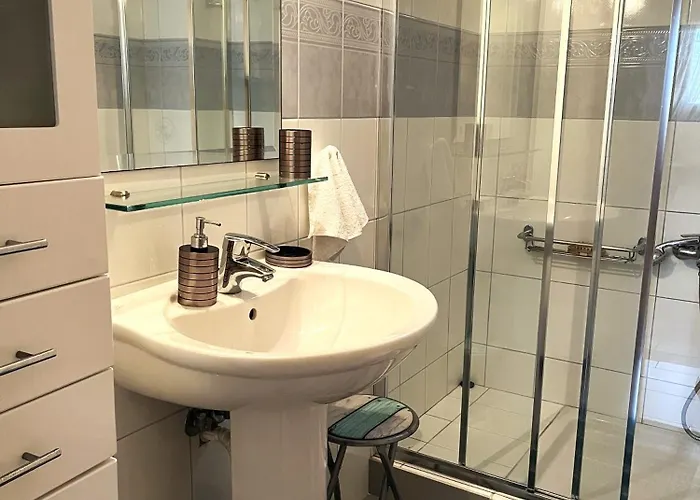 Sea View Maisonette Sineti