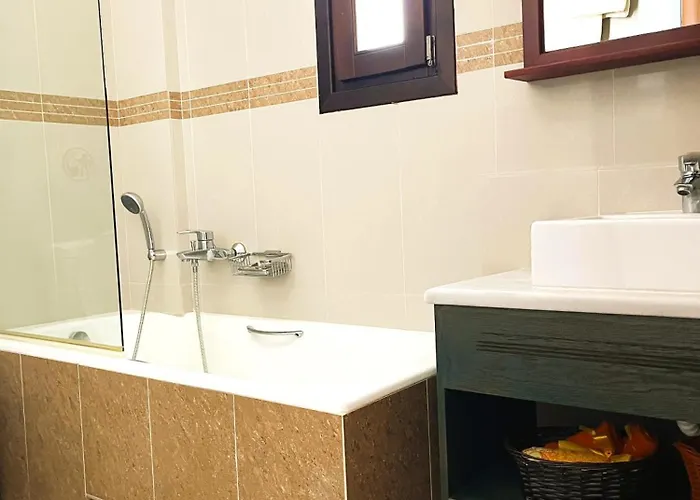 Sea View Maisonette Sineti