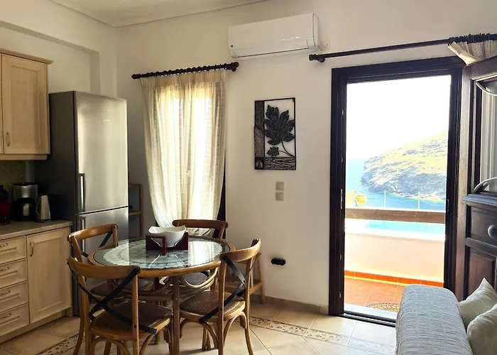 Casa de Férias Sea View Maisonette Sineti